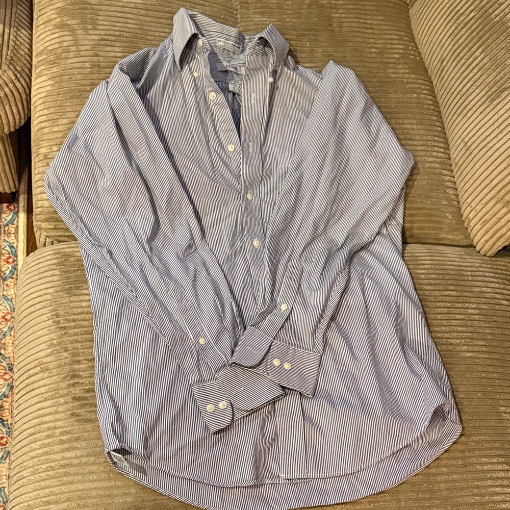 Izod Button Up Dress Shirt